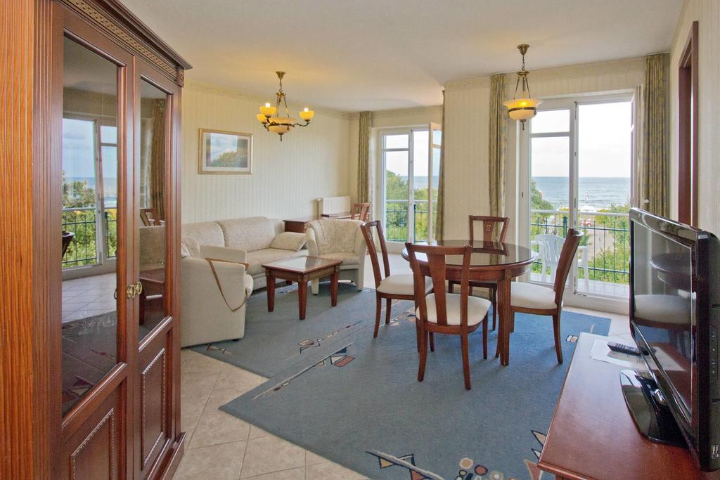 Seetelhotel Ostseeresidenz Ahlbeck เฮริงสดอร์ฟ ภายนอก รูปภาพ