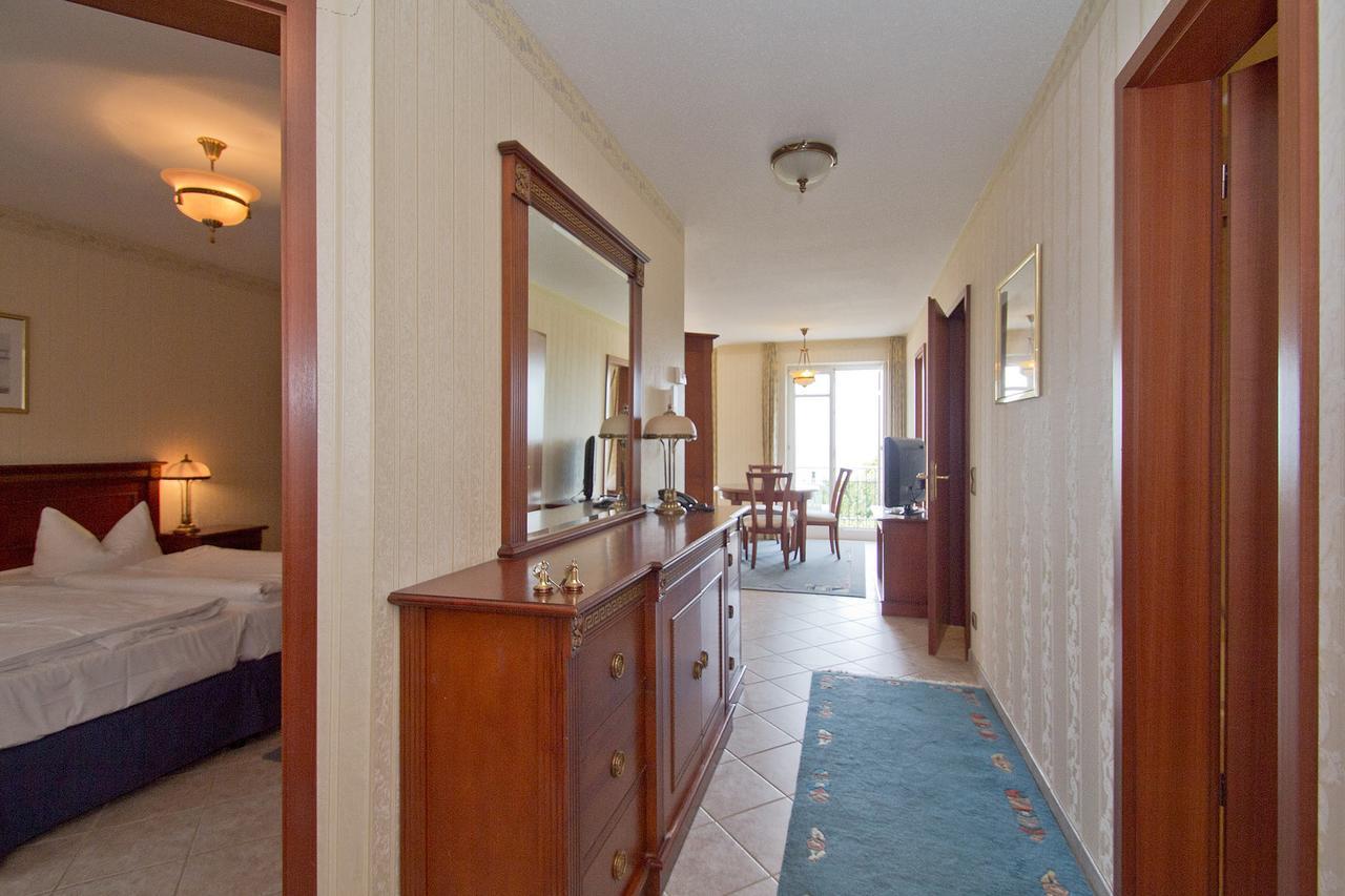 Seetelhotel Ostseeresidenz Ahlbeck เฮริงสดอร์ฟ ภายนอก รูปภาพ
