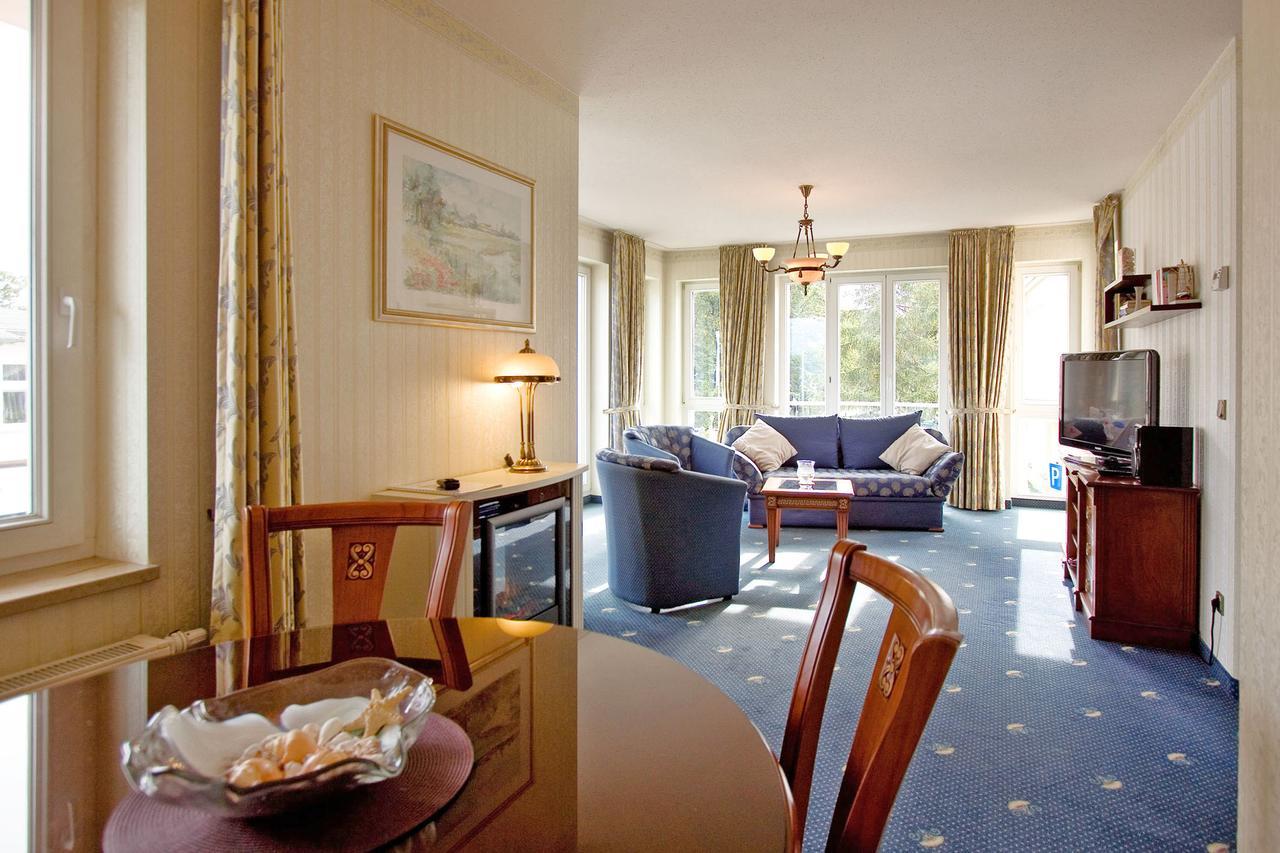 Seetelhotel Ostseeresidenz Ahlbeck เฮริงสดอร์ฟ ภายนอก รูปภาพ