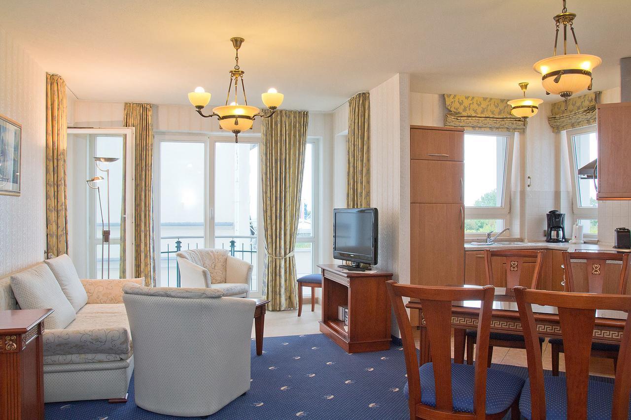 Seetelhotel Ostseeresidenz Ahlbeck เฮริงสดอร์ฟ ภายนอก รูปภาพ