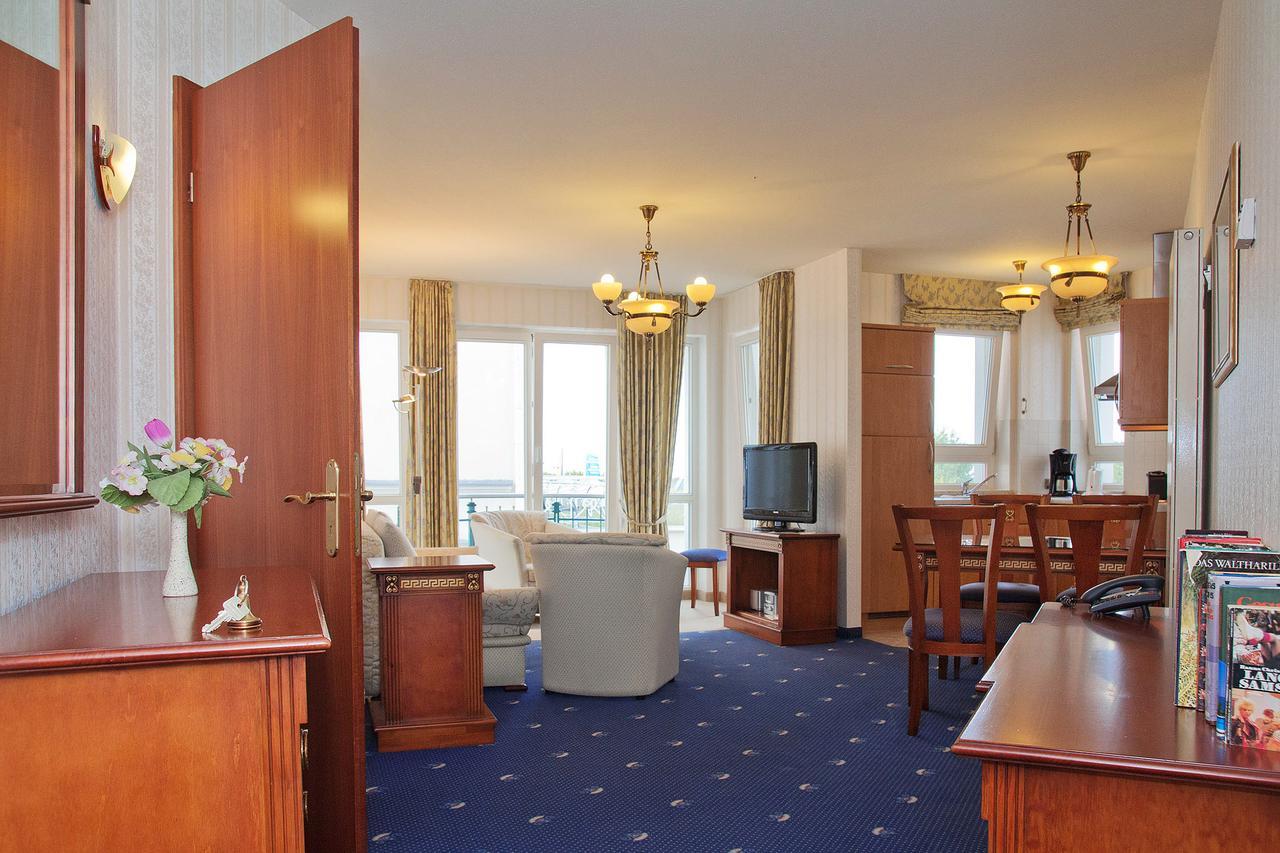 Seetelhotel Ostseeresidenz Ahlbeck เฮริงสดอร์ฟ ภายนอก รูปภาพ