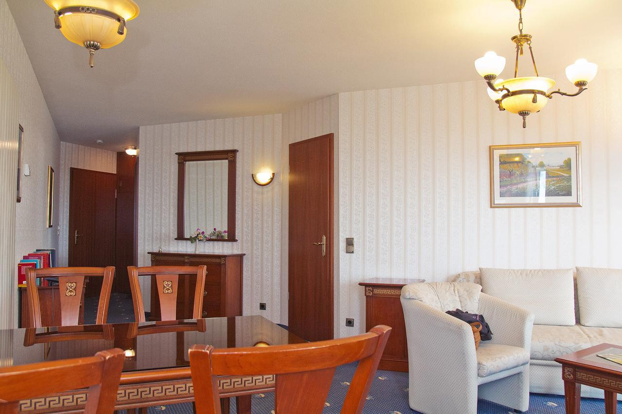 Seetelhotel Ostseeresidenz Ahlbeck เฮริงสดอร์ฟ ภายนอก รูปภาพ